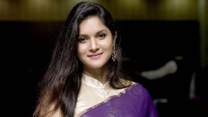 বিতর্কিত ই-কমার্স প্রতিষ্ঠান ইভ্যালি কাণ্ড: জামিন পেলেন মিথিলা