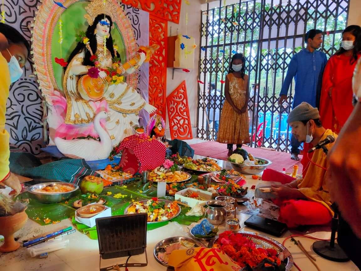 কুমিল্লা বিশ্ববিদ্যালয়ে সরস্বতী পূজা উদযাপিত
