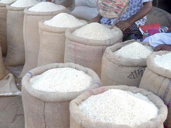 রোজায় বাড়ছে না চালের দাম