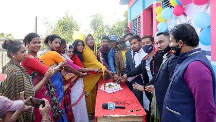 ঠাকুরগাঁওয়ে ঢাকা পোষ্টের প্রথম বর্ষপূর্তি পালন