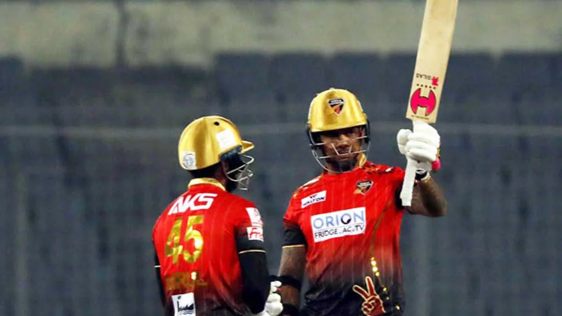 চট্টগ্রামকে উড়িয়ে ফাইনালে কুমিল্লা