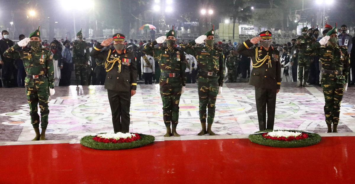 ভাষা শহিদদের প্রতি রাষ্ট্রপতি ও প্রধানমন্ত্রীর শ্রদ্ধা