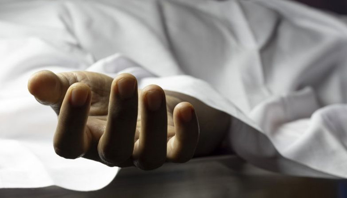 একই পরিবারের পাঁচজনকে কুপিয়ে হত্যা