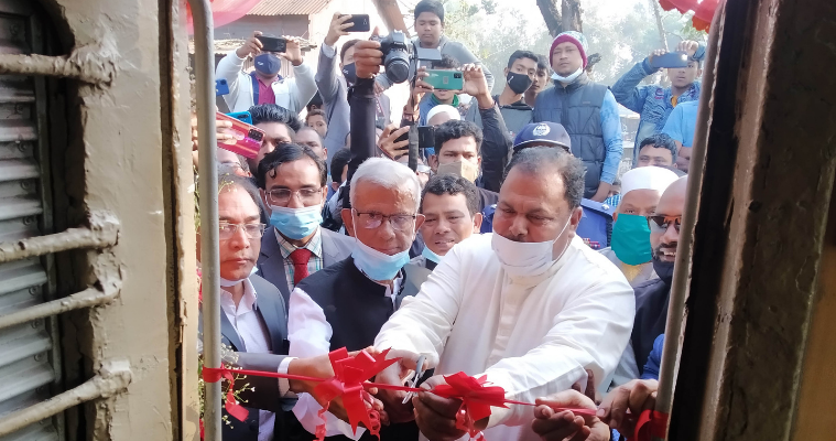 চিলমারী কমিউটার ট্রেনের উদ্বোধন, উচ্ছসিত সাধারণ যাত্রীরা