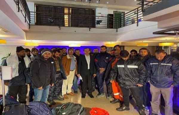 দেশে ফেরার অপেক্ষায় ২৮ নাবিক