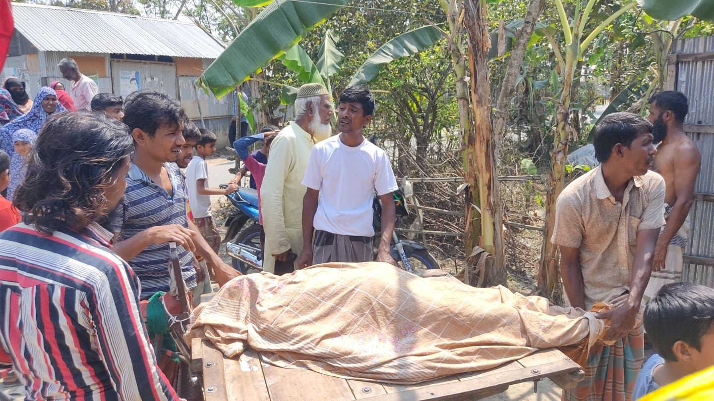 নাটোরের বড়াইগ্রামে সড়ক দূর্ঘটনায় একজন নিহত