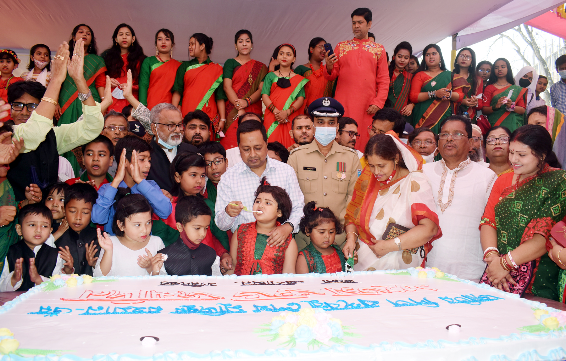 ফরিদপুরে মুক্তির উৎসব ও সুবর্ণ জয়ন্তী মেলার উদ্বোধন
