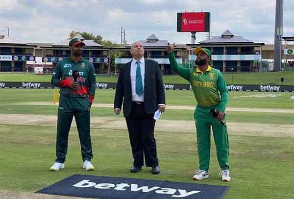 সিরিজ নির্ধারণী ম্যাচে টস হেরে বোলিংয়ে বাংলাদেশ