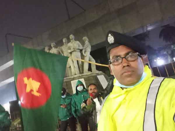 ইয়াছিন আলীর কবিতা ‘২৬শে মার্চের চেতনা’