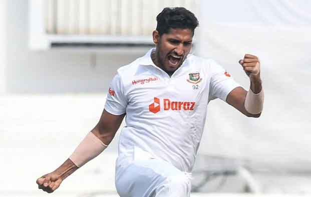 দ্বিতীয় দিনের শুরুতেই উইকেটের দেখা পেল বাংলাদেশ