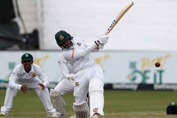 প্রথম ইনিংসে ২৯৮ রানে থামলো বাংলাদেশ