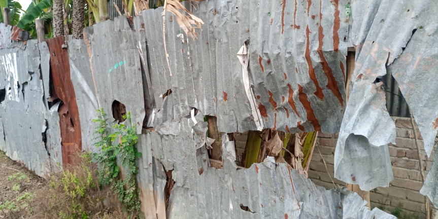 ফরিদপুরে ৫ গ্রামের সংঘর্ষ, বাড়িঘর ভাঙচুর