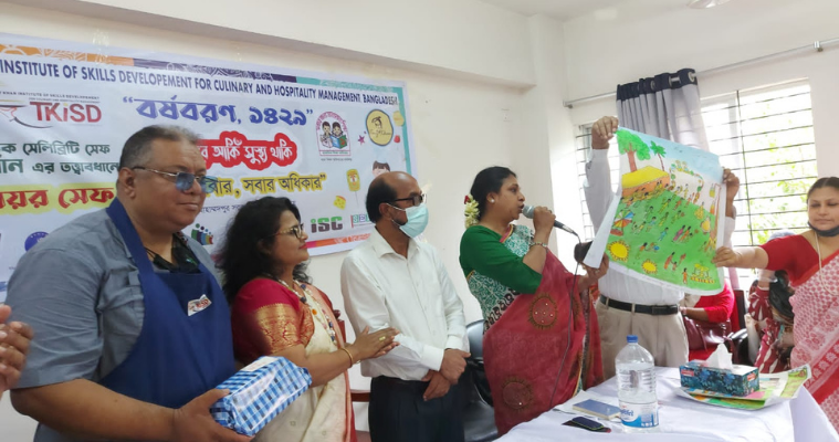মাদকের বিরুদ্ধে শপথের আহবান এডিজি আজিজুল ইসলামের