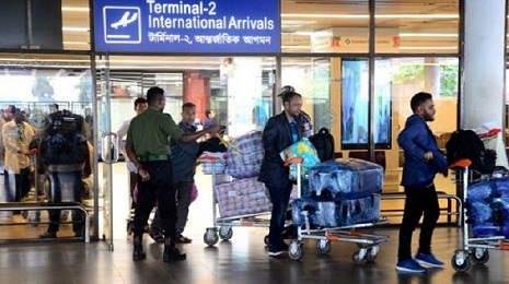 বাংলাদেশে ঢুকতে পূরণ করতে হবে হেলথ ডিক্লারেশন ফরম