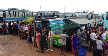 বাড়ছে ঢাকামুখী যাত্রীর চাপ