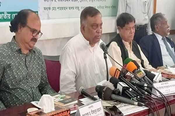 পি কে হালদার গ্রেপ্তারের আনুষ্ঠানিক তথ্য পাইনি : স্বরাষ্ট্রমন্ত্রী