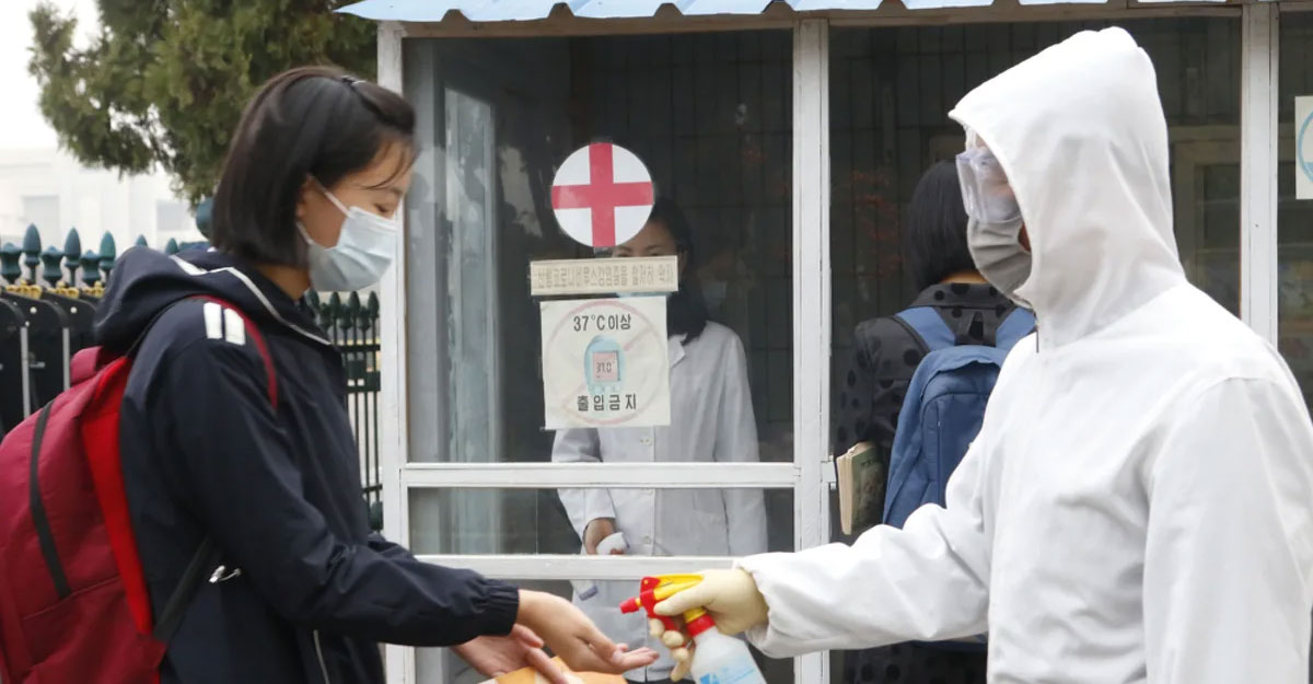 বিশ্বে আরও কমেছে সংক্রমণ-প্রাণহানি, শনাক্তের শীর্ষে উ. কোরিয়া