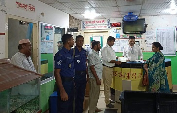 মোড়েলগঞ্জে ১১ ক্লিনিকে অভিযান ৯ টিকে জরিমানা ৩টিতে সিলগালা