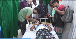 সাতক্ষীরায় কমিউনিটি ক্লিনিকে ওষুধ ছিনতাইকালে দুর্বৃত্তের হামলায় স্বাস্থ্য সহকারি আহত