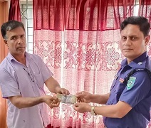 বিকাশে ভুল নম্বরে যাওয়া টাকা উদ্ধার করে দিলো পুলিশ