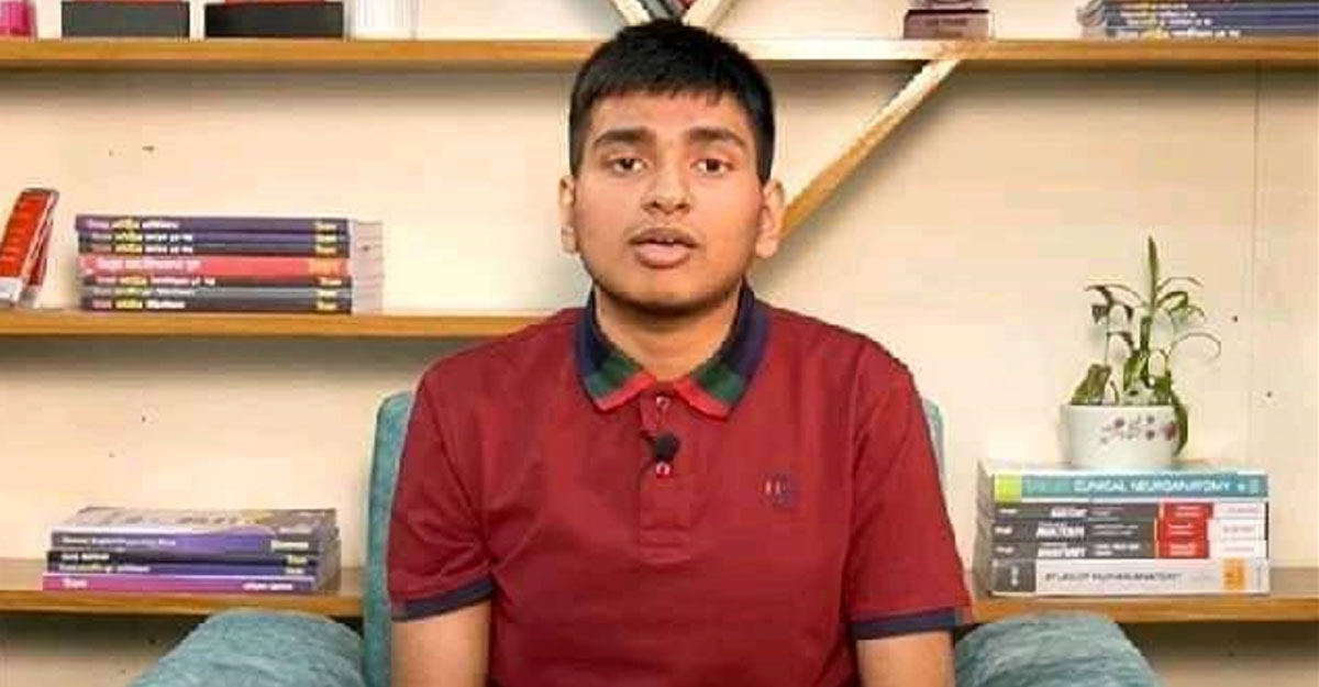 বুয়েটের পর ঢাবিতেও প্রথম আসীর