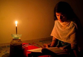 করোনার পর লোডশেডিং, আবারো ক্ষতির মধ্যে শিক্ষার্থীরা