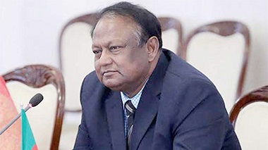 ফ্যামিলি কার্ডধারীদের ভর্তুকি মূল্যে পণ্য বিক্রি অব্যাহত থাকবে: বাণিজ্যমন্ত্রী