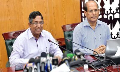 সারের সংকট তৈরি করলে কঠোর শাস্তি: কৃষিমন্ত্রী
