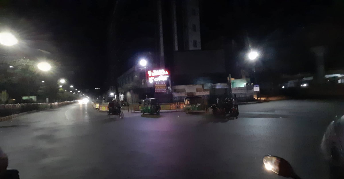 জ্বালানি তেলের দাম বেড়ে যাওয়ায়, রাত থেকেই বন্ধ ‘সিটি বাস’