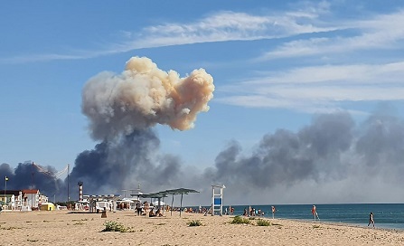 ক্রিমিয়ায় রুশ সামরিক বিমান ঘাঁটিতে বিস্ফোরণ,  নিহত ১