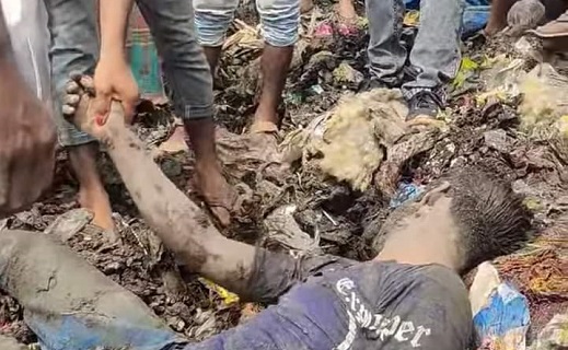 শ্রীপুরে পিকআপের ধাক্কায় যুবক নিহত