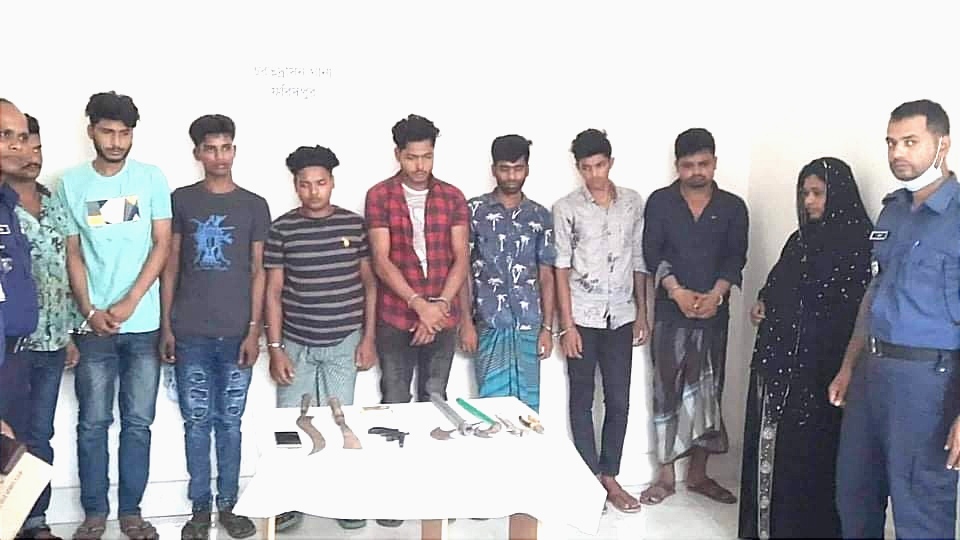 ফরিদপুরে ডাকাতি মামলার নয়জন আসামী আটক
