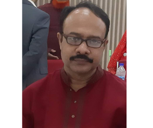 ডাঃ মোঃ শামীম রেজার কবিতা "ফিরে আসি"