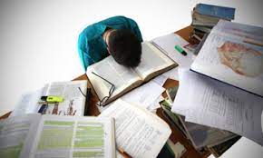 আগ্রহ কমেছে পড়াশোনায়, খারাপ হচ্ছে পরীক্ষার ফল