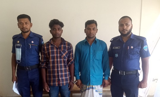 কবিরহাটে কালো বাজারে সার বিক্রি, ডিলারসহ গ্রেফতার ২