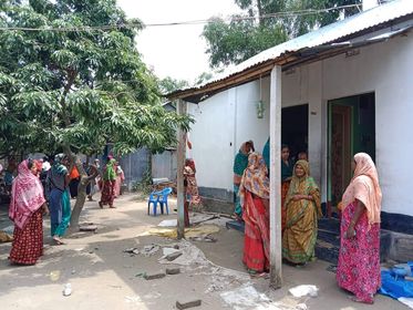 শেরপুরে স্ত্রীকে গলা কেটে হত্যার পর স্বামীর বিষপান
