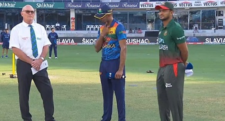 টসে হেরে ব্যাটিংয়ে বাংলাদেশ