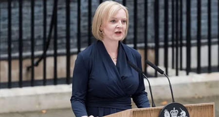 সাহসী পরিকল্পনা লিজের প্রথম ভাষণে