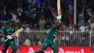 তরুণ নাসিম ছক্কা হাঁকিয়ে পাকিস্তানকে ফাইনালে