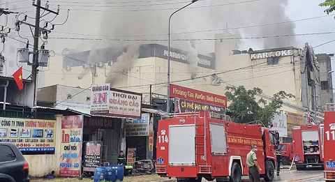 ভিয়েতনামে বারে আগুন: নিহতের সংখ্যা বেড়ে ৩২