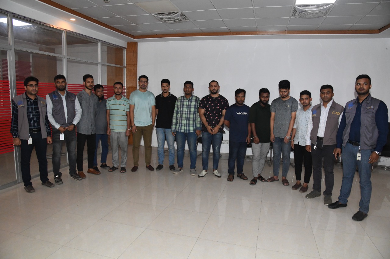 হুন্ডির মাধ্যমে এক বছরে ৭.৮ বিলিয়ন ডলার পাচার