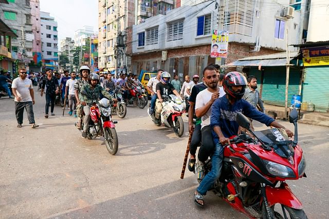 সরকার ও আওয়ামী লীগ চেয়েছে, বিএনপি সীমিতভাবে শুধু কর্মসূচি পালন করুক