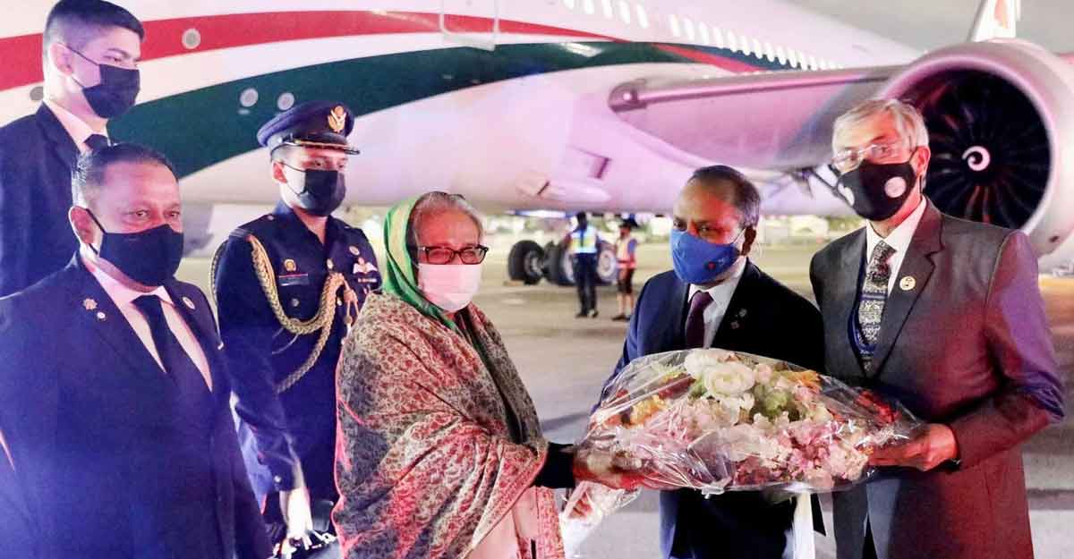 জাতিসংঘের অধিবেশনে যোগ দিতে নিউইয়র্ক পৌঁছেছেন শেখ হাসিনা