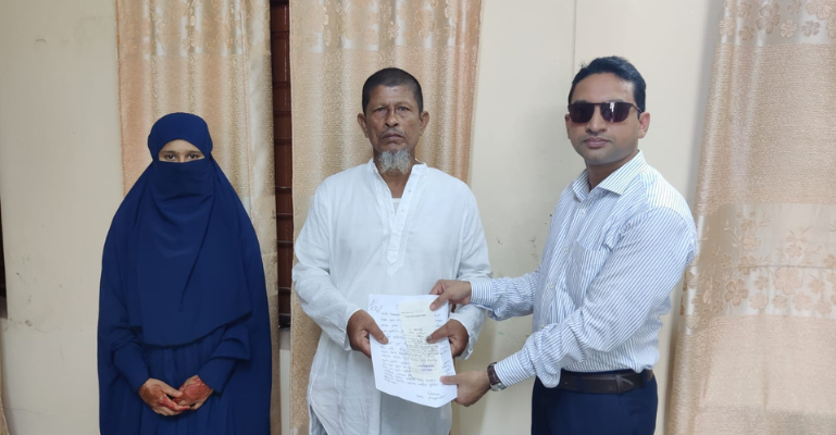 ৯৯৯ কল পেয়ে বাল্য বিয়ে বন্ধ করলেন ভ্রাম্যমাণ আদালত, কনের বাবাকে জরিমানা