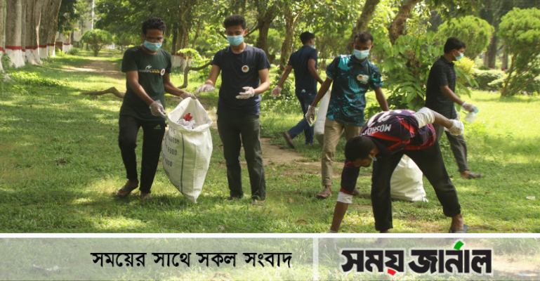 ৯০ বস্তা আবর্জনা কুড়ালো ইবির তারুণ্য