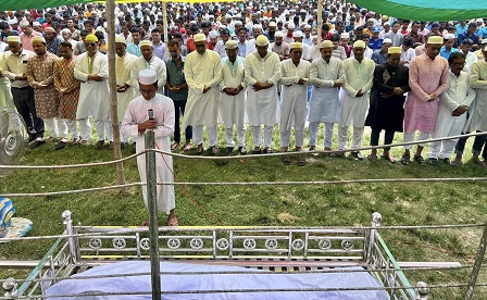 নাটোরে ছাত্রলীগ নেতা জীবনের দাফন সম্পন্ন