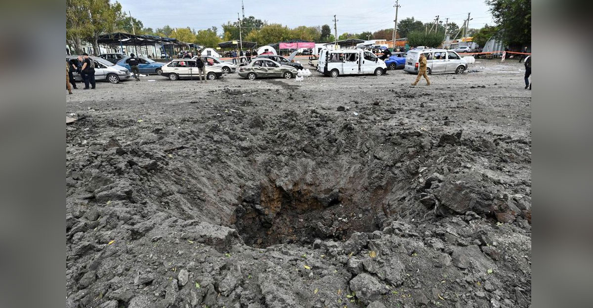 ইউক্রেনে বেসামরিক গাড়িবহরে রাশিয়ার হামলা, নিহত অন্তত ২৩