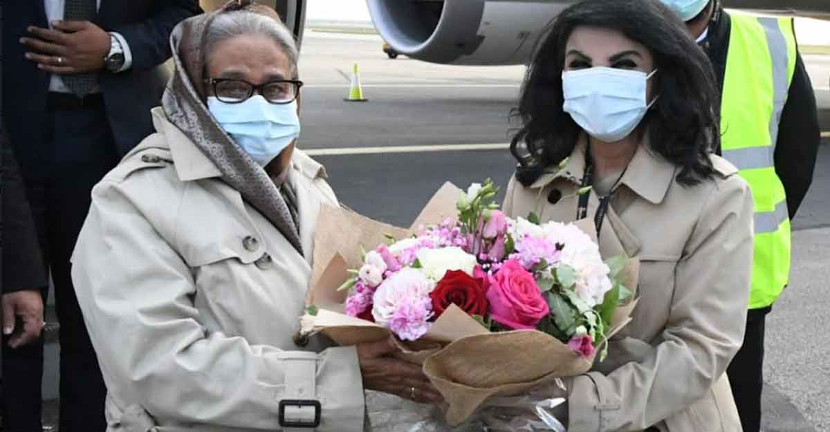 দেশের পথে প্রধানমন্ত্রী