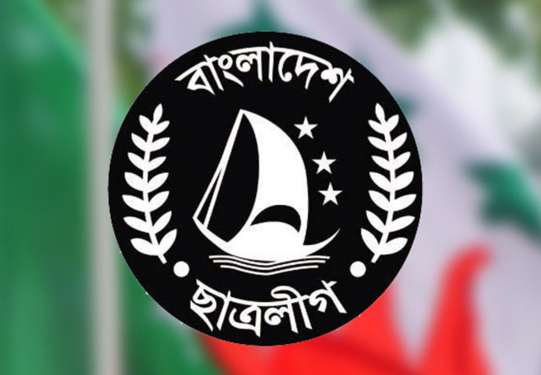 মোটরসাইকেলে করে পালাতে গিয়ে তিন ছাত্রলীগ কর্মী নিহত