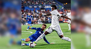 লা-লিগায় শীর্ষে রিয়াল